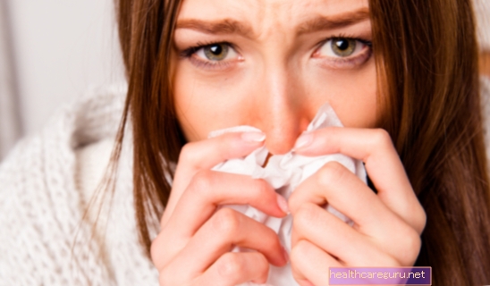 Allergisk influensa: hva det er, symptomer, årsaker og behandling