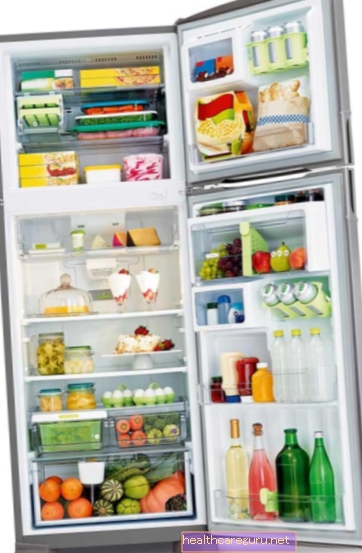 부패를 방지하기 위해 냉장고에 식품을 보관하는 방법