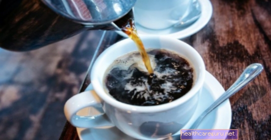Пиенето на твърде много кафе може да затрудни бременността