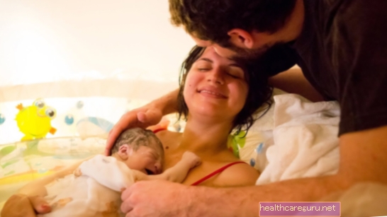 الولادة في المنزل (في المنزل): كل ما تحتاج إلى معرفته