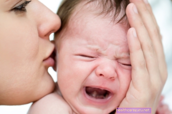 Пресипналост при бебето - основни причини и какво да се прави
