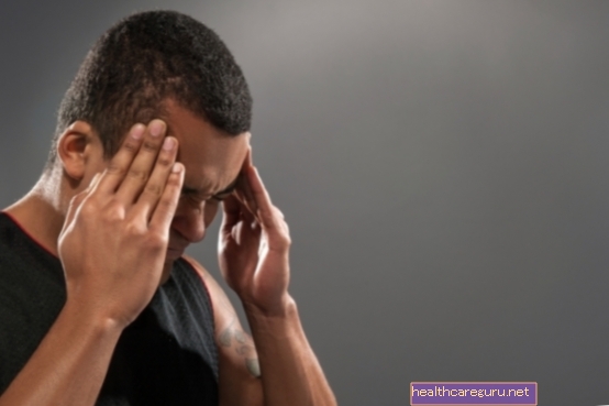 Почуття важкої голови: 7 причин і що робити